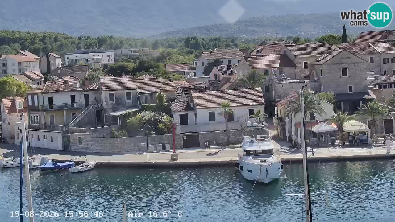 Livecam Vrboska marina | Hvar island | Dalmatia