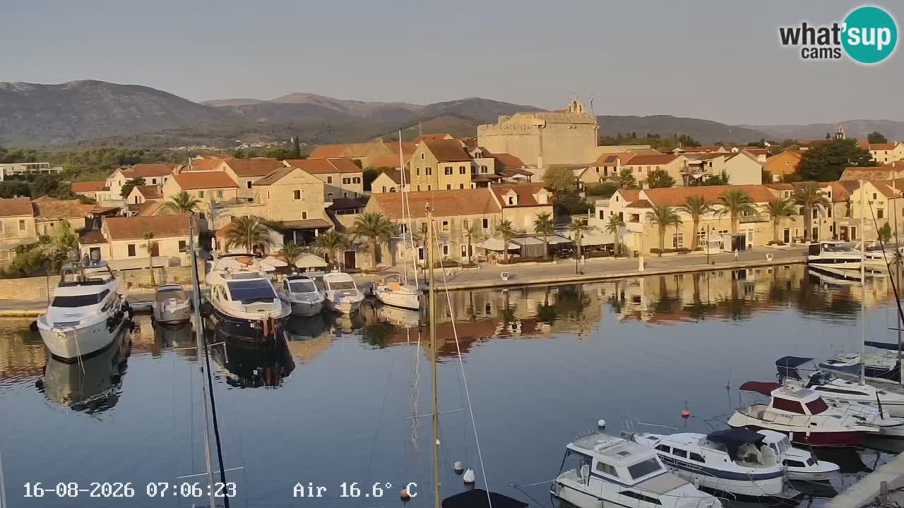 Camera Hvar Vrboska marina | isla de Hvar | Dalmacia