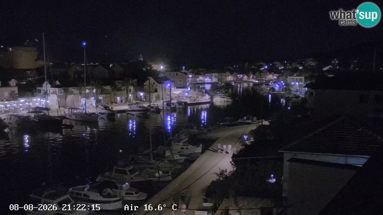 Kamera Hvar Vrboska marina | | Dalmacija