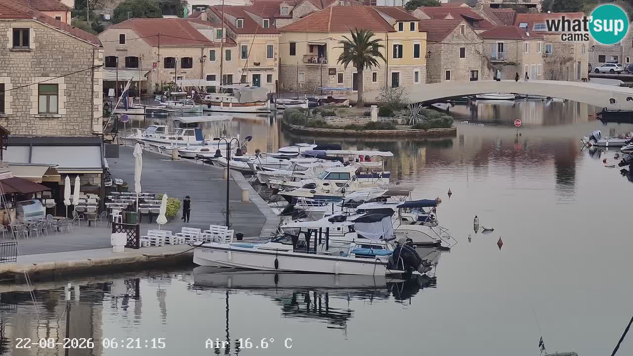 Camera Hvar Vrboska marina | isla de Hvar | Dalmacia