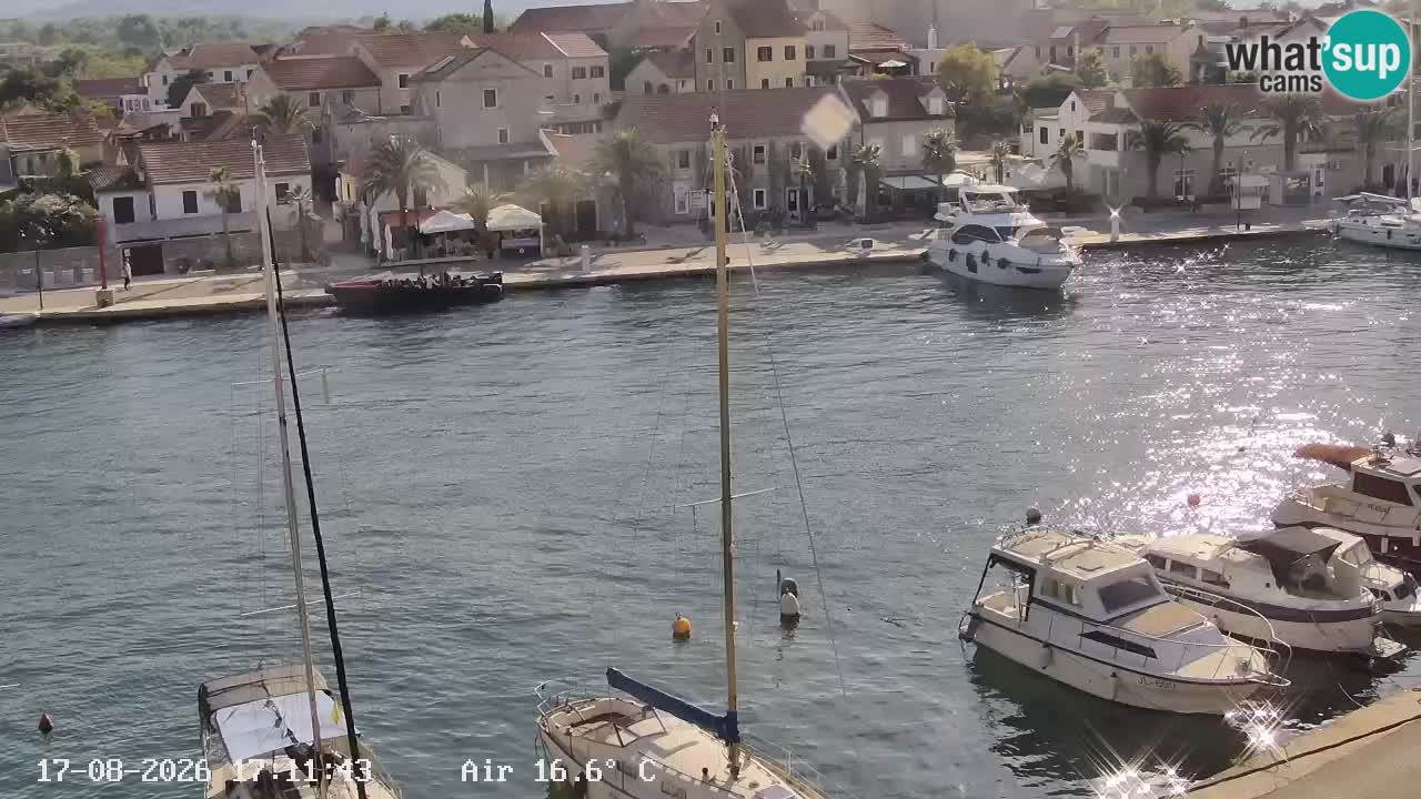 Livecam Vrboska marina | Hvar island | Dalmatia