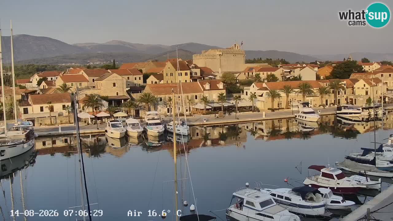 Camera Hvar Vrboska marina | isla de Hvar | Dalmacia