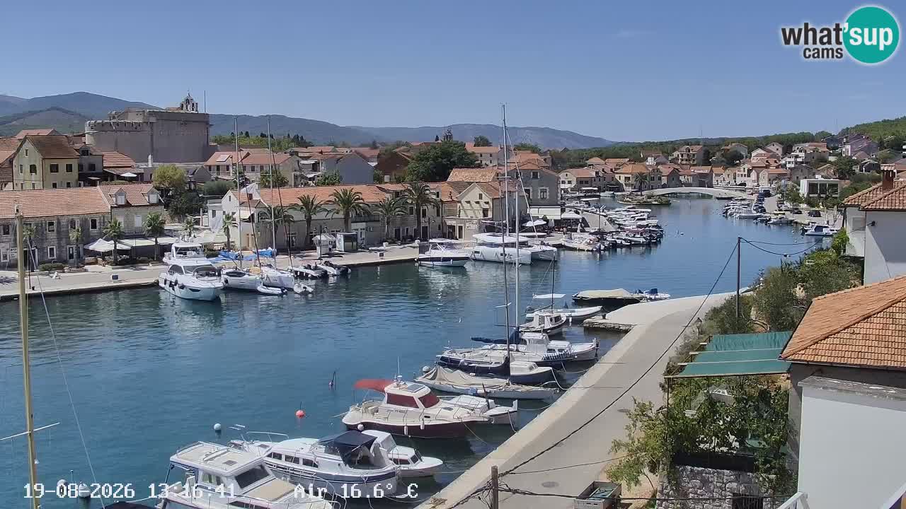 Kamera Hvar Vrboska marina | | Dalmacija