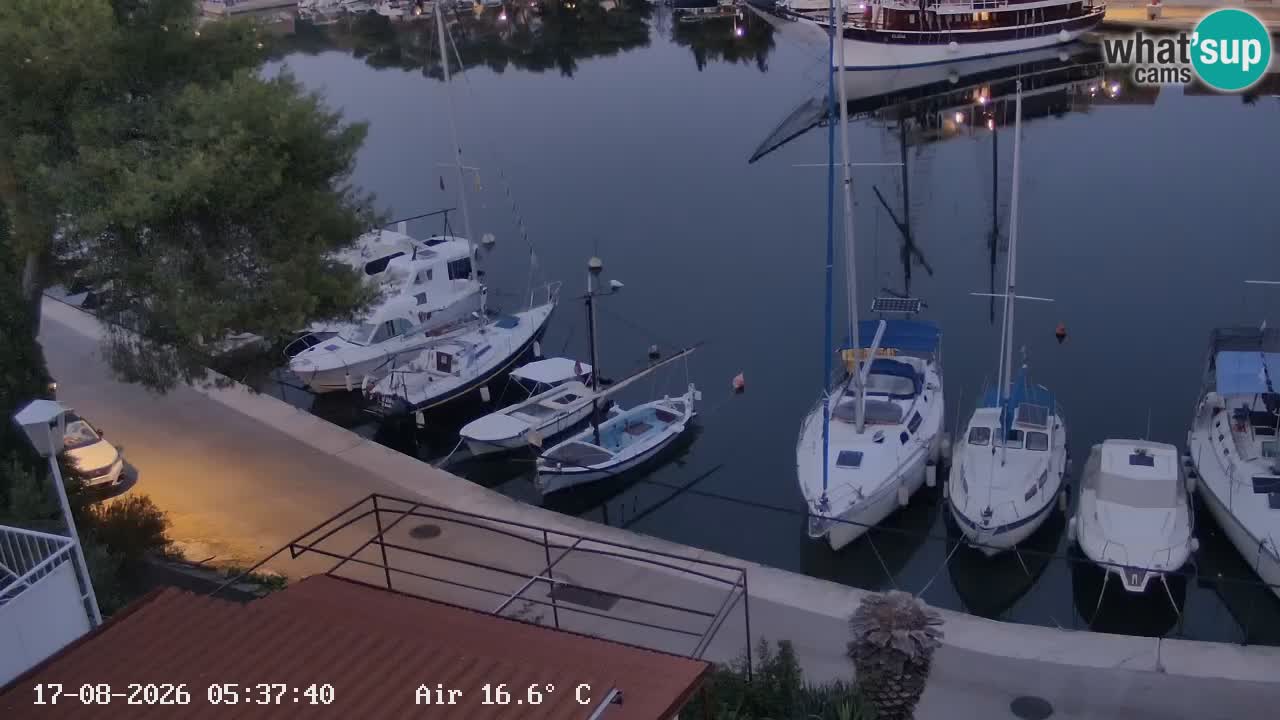 Livecam Vrboska marina | Hvar island | Dalmatia