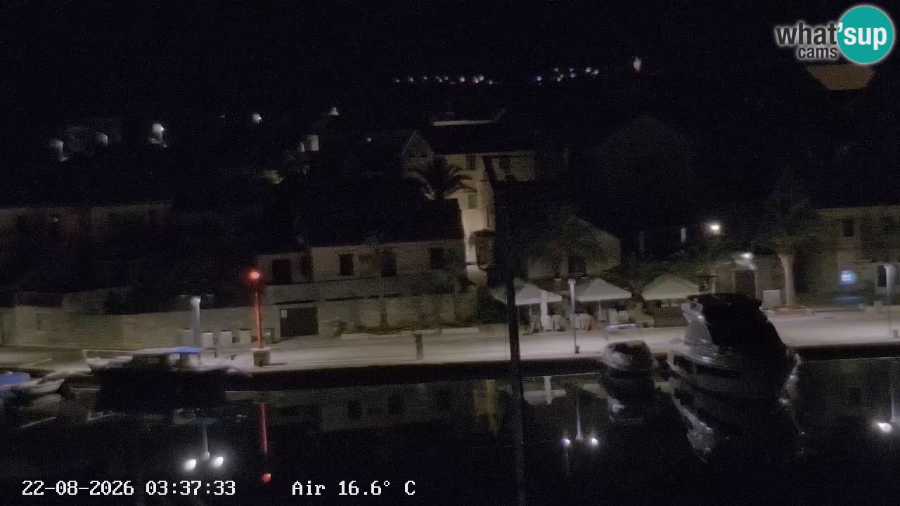 Camera Hvar Vrboska marina | isla de Hvar | Dalmacia