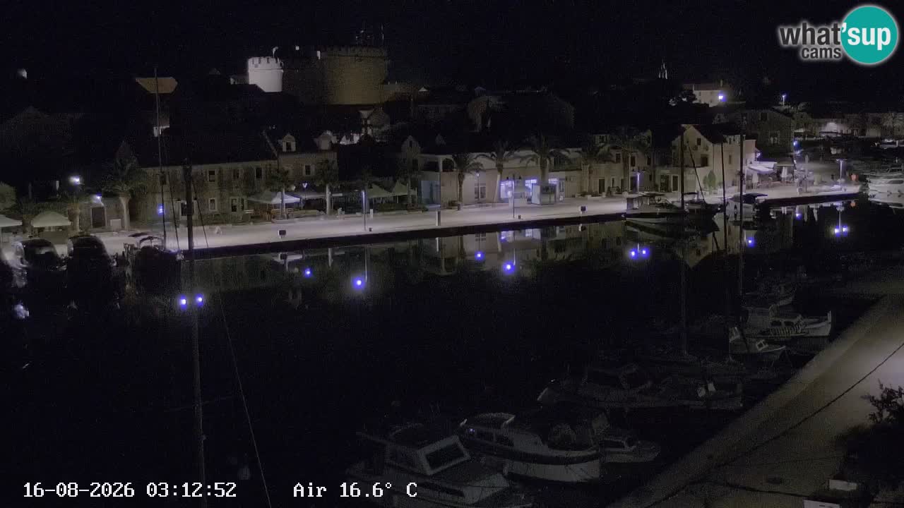 Kamera Hvar Vrboska marina | | Dalmacija
