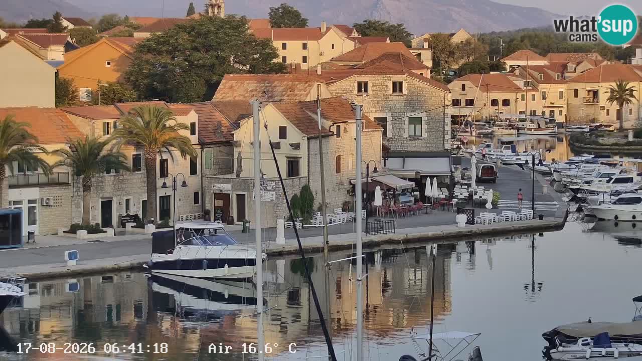 Kamera Hvar Vrboska marina | | Dalmacija