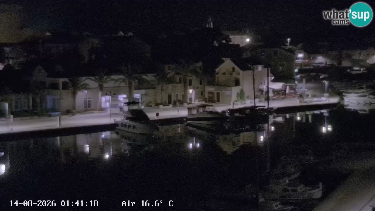 Camera Hvar Vrboska marina | isla de Hvar | Dalmacia