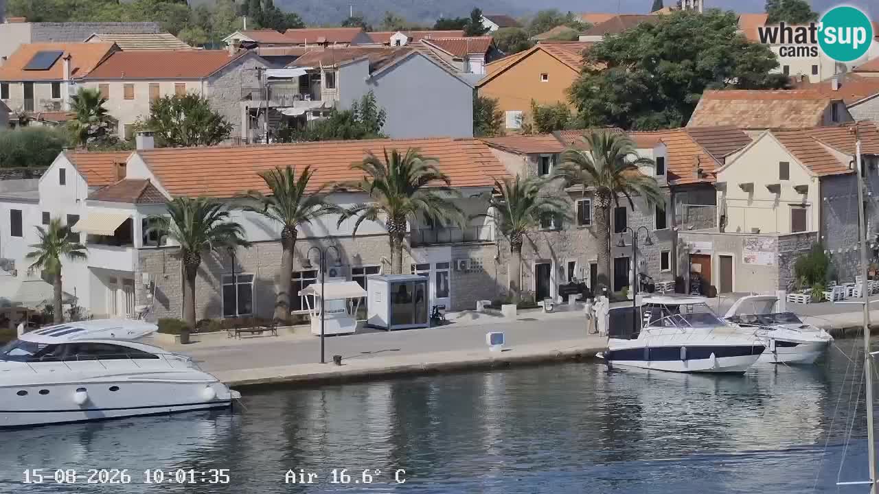 Camera Hvar Vrboska marina | isla de Hvar | Dalmacia