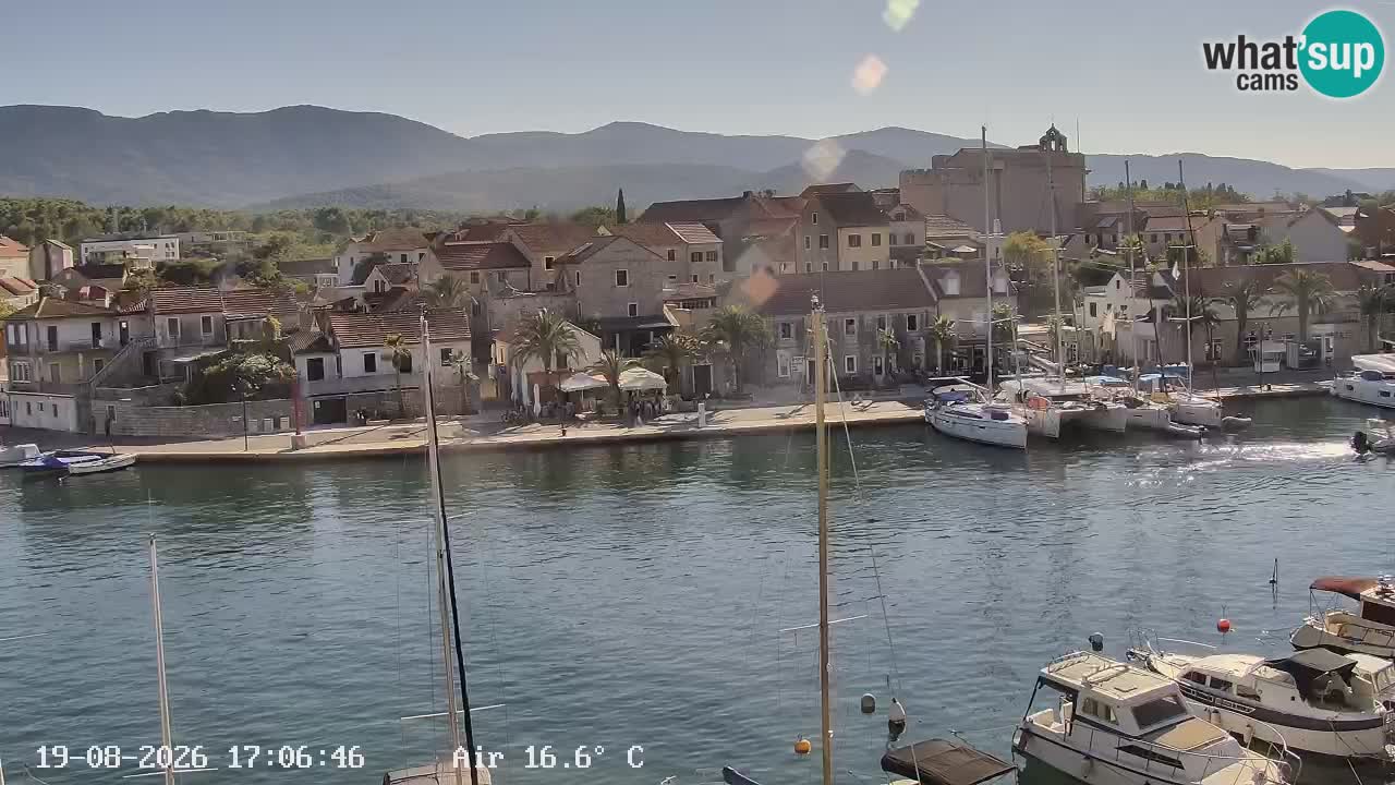 Kamera Hvar Vrboska marina | | Dalmacija