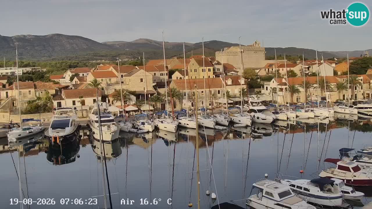 Camera Hvar Vrboska marina | isla de Hvar | Dalmacia