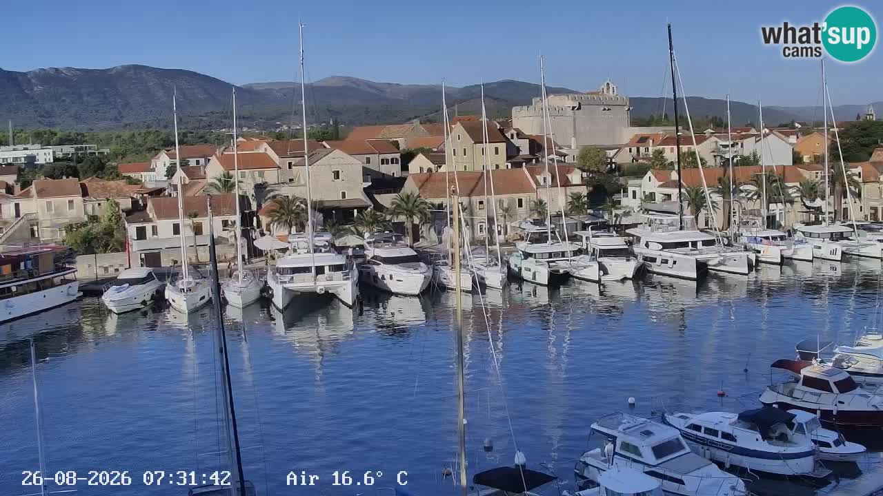 Kamera Hvar Vrboska marina | | Dalmacija