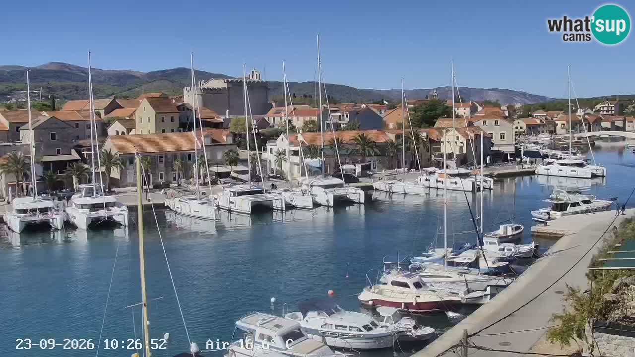 Kamera Hvar Vrboska marina | | Dalmacija