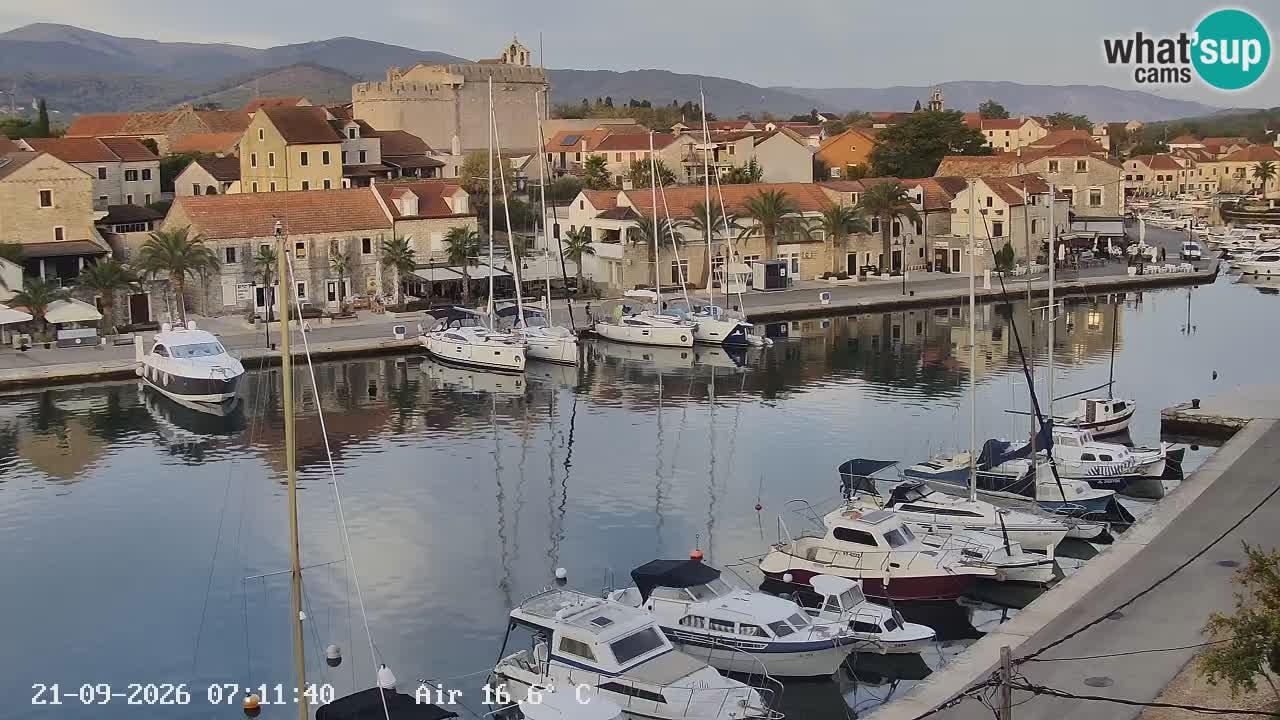 Camera Hvar Vrboska marina | isla de Hvar | Dalmacia