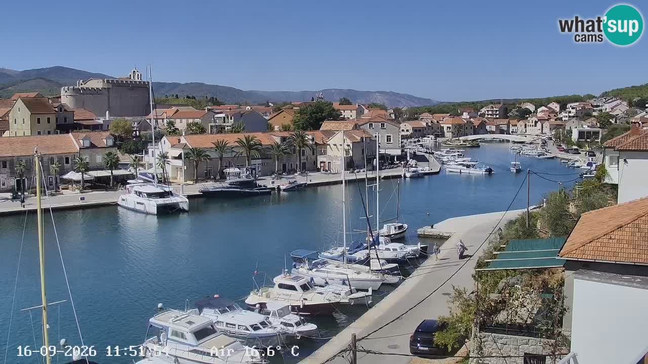 Camera Hvar Vrboska marina | isla de Hvar | Dalmacia