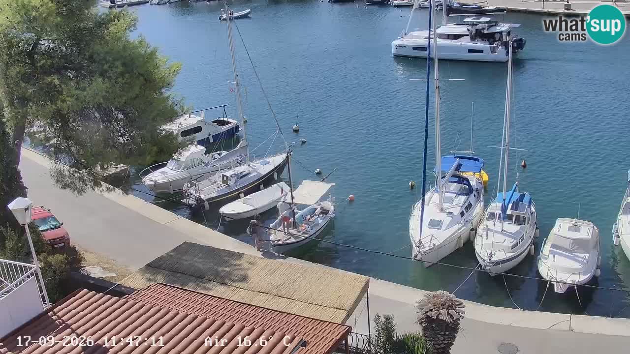 Livecam Vrboska marina | Hvar island | Dalmatia