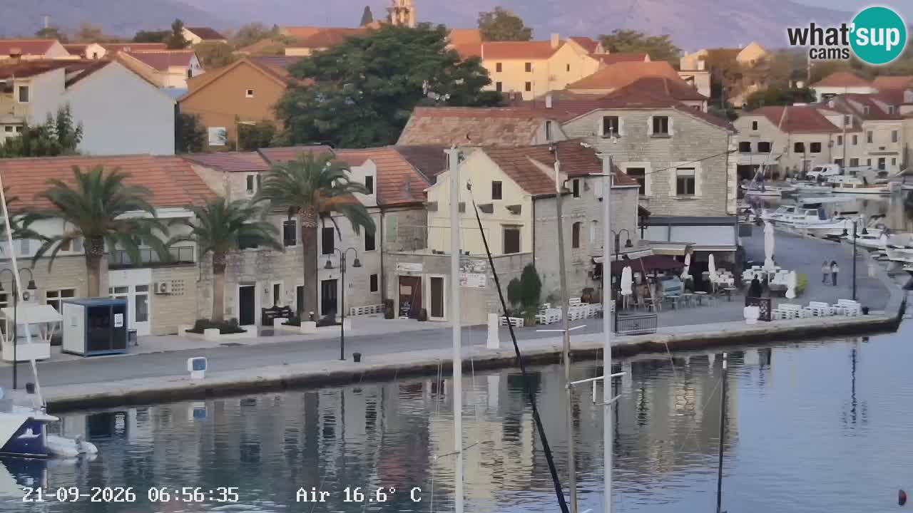 Camera Hvar Vrboska marina | isla de Hvar | Dalmacia