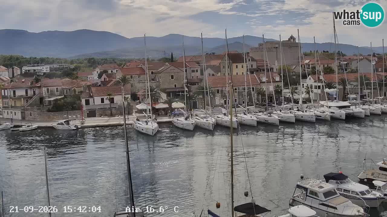 Kamera Hvar Vrboska marina | | Dalmacija