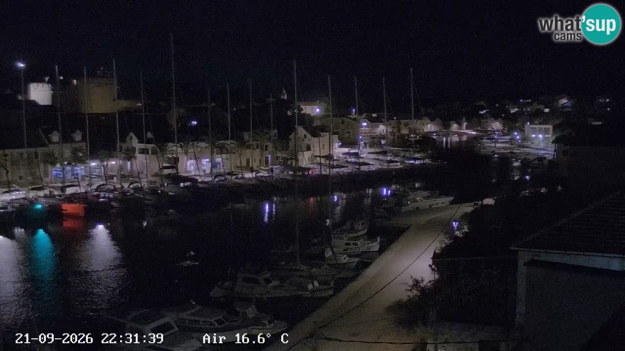 Camera Hvar Vrboska marina | isla de Hvar | Dalmacia