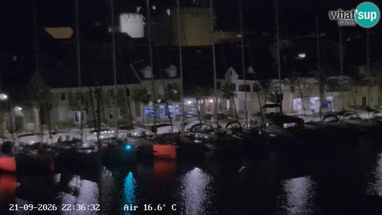 Camera Hvar Vrboska marina | isla de Hvar | Dalmacia