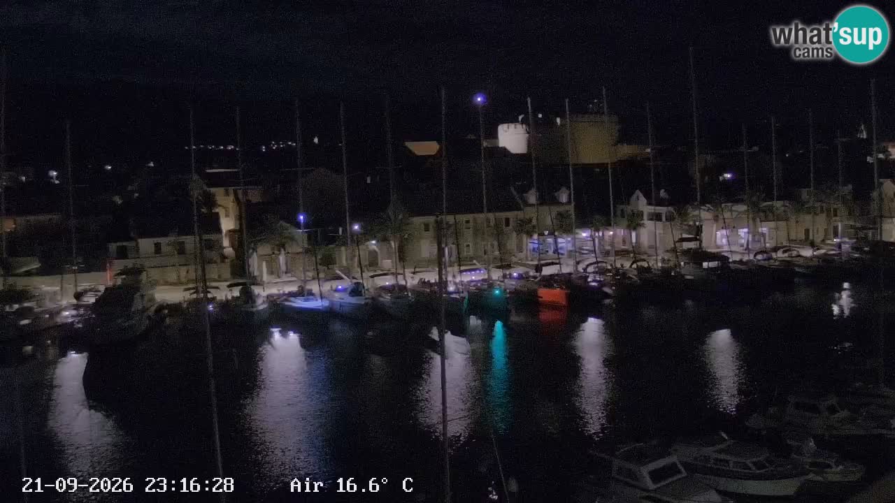 Camera Hvar Vrboska marina | isla de Hvar | Dalmacia