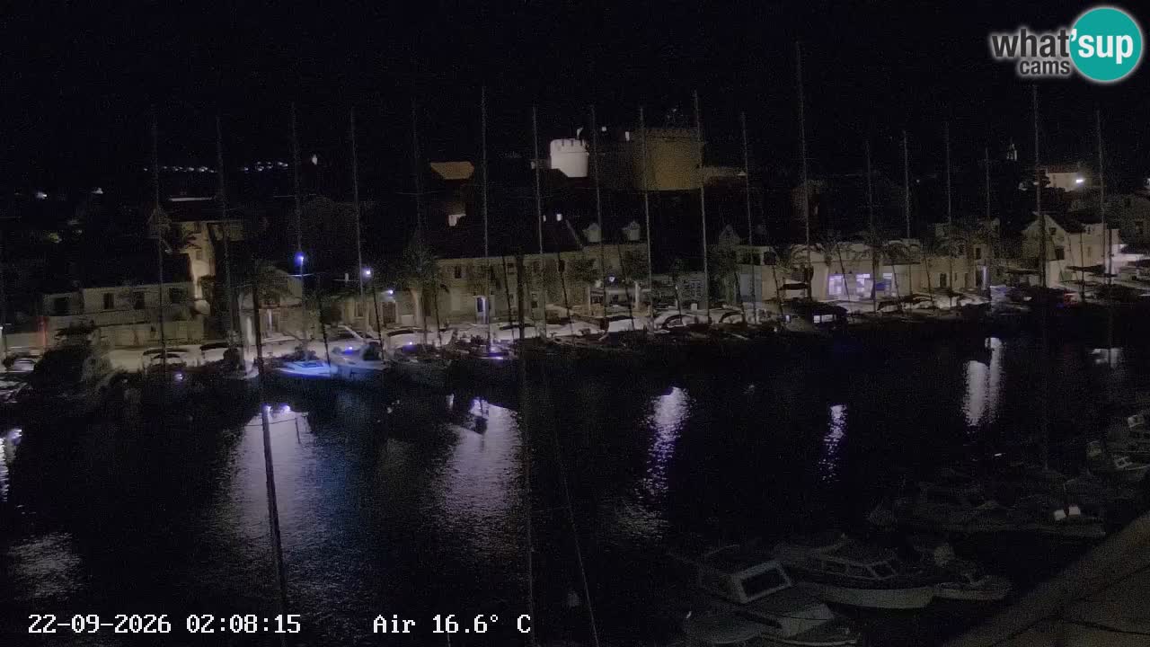 Camera Hvar Vrboska marina | isla de Hvar | Dalmacia