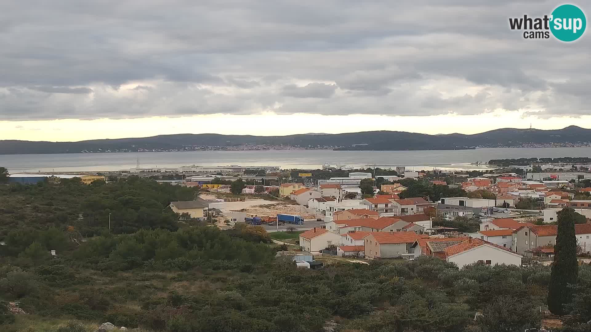 Zadar Pristanišče Gazenica s panoramsko spletno kamero, Zadar, Hrvaška