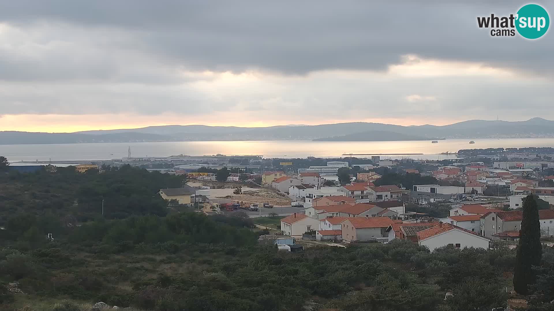 Zadar Pristanišče Gazenica s panoramsko spletno kamero, Zadar, Hrvaška