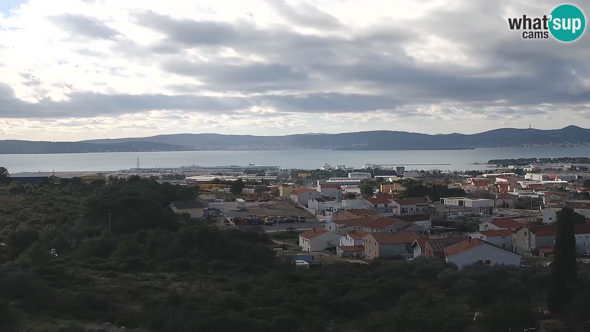 Zadar Pristanišče Gazenica s panoramsko spletno kamero, Zadar, Hrvaška