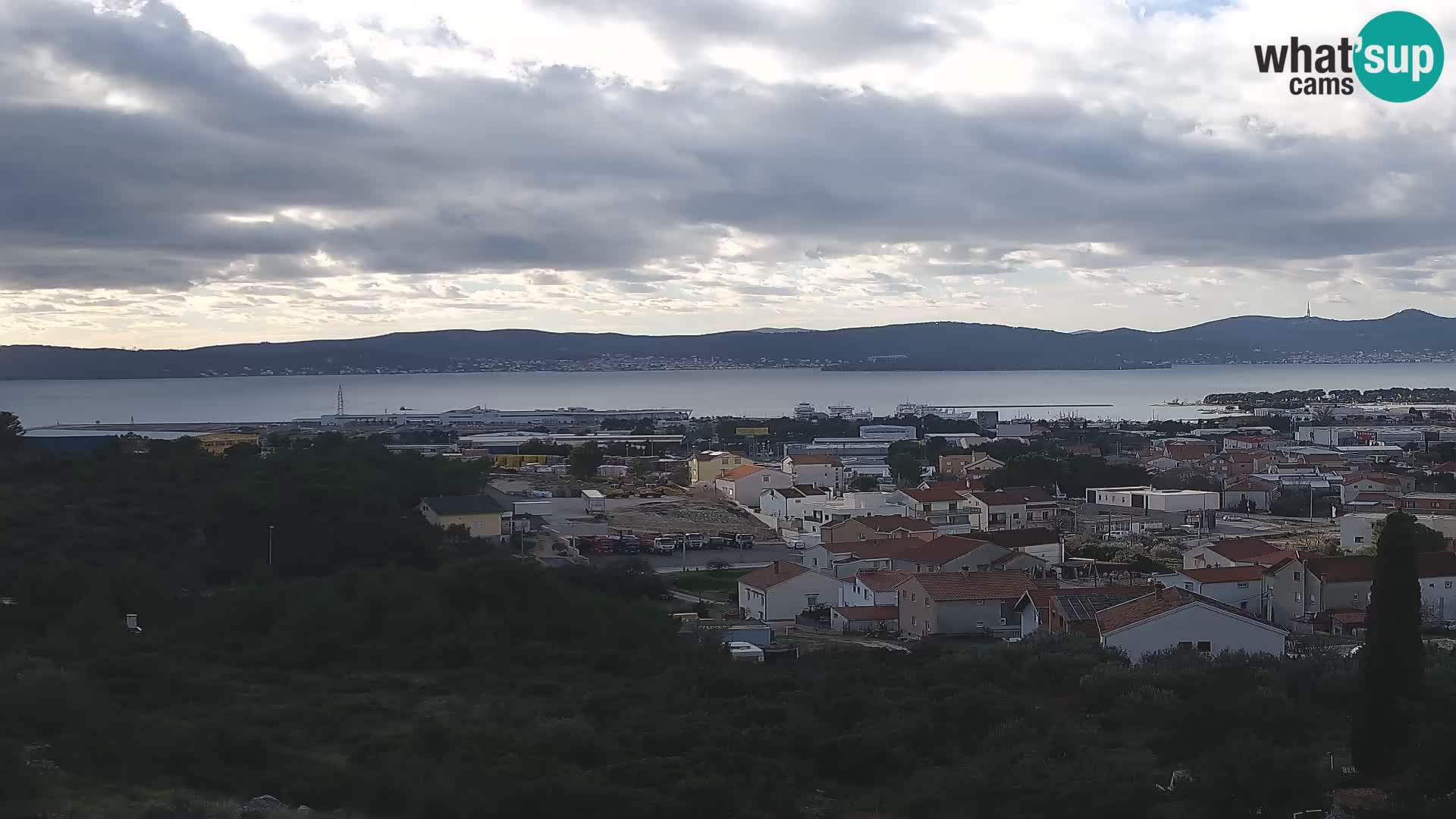 Zadar Pristanišče Gazenica s panoramsko spletno kamero, Zadar, Hrvaška