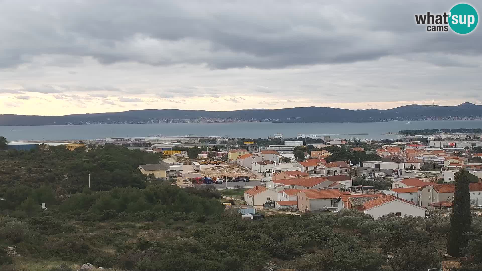 Zadar Pristanišče Gazenica s panoramsko spletno kamero, Zadar, Hrvaška