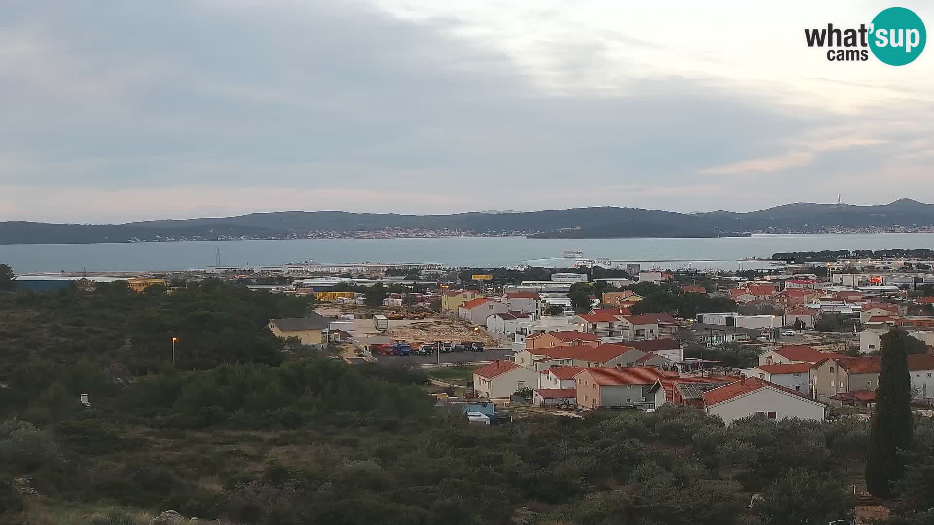 Zadar Pristanišče Gazenica s panoramsko spletno kamero, Zadar, Hrvaška