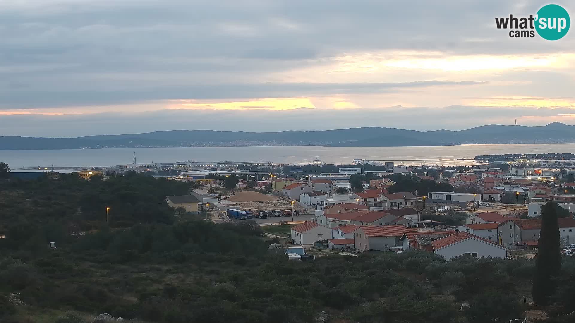 Zadar Pristanišče Gazenica s panoramsko spletno kamero, Zadar, Hrvaška