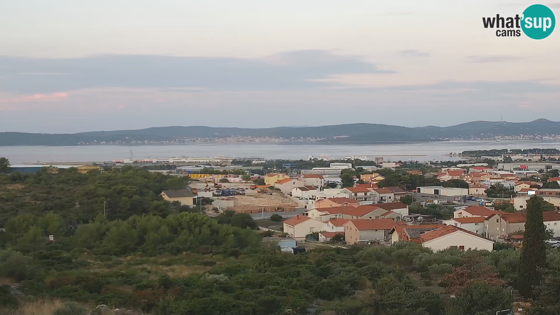 Zadar Pristanišče Gazenica s panoramsko spletno kamero, Zadar, Hrvaška