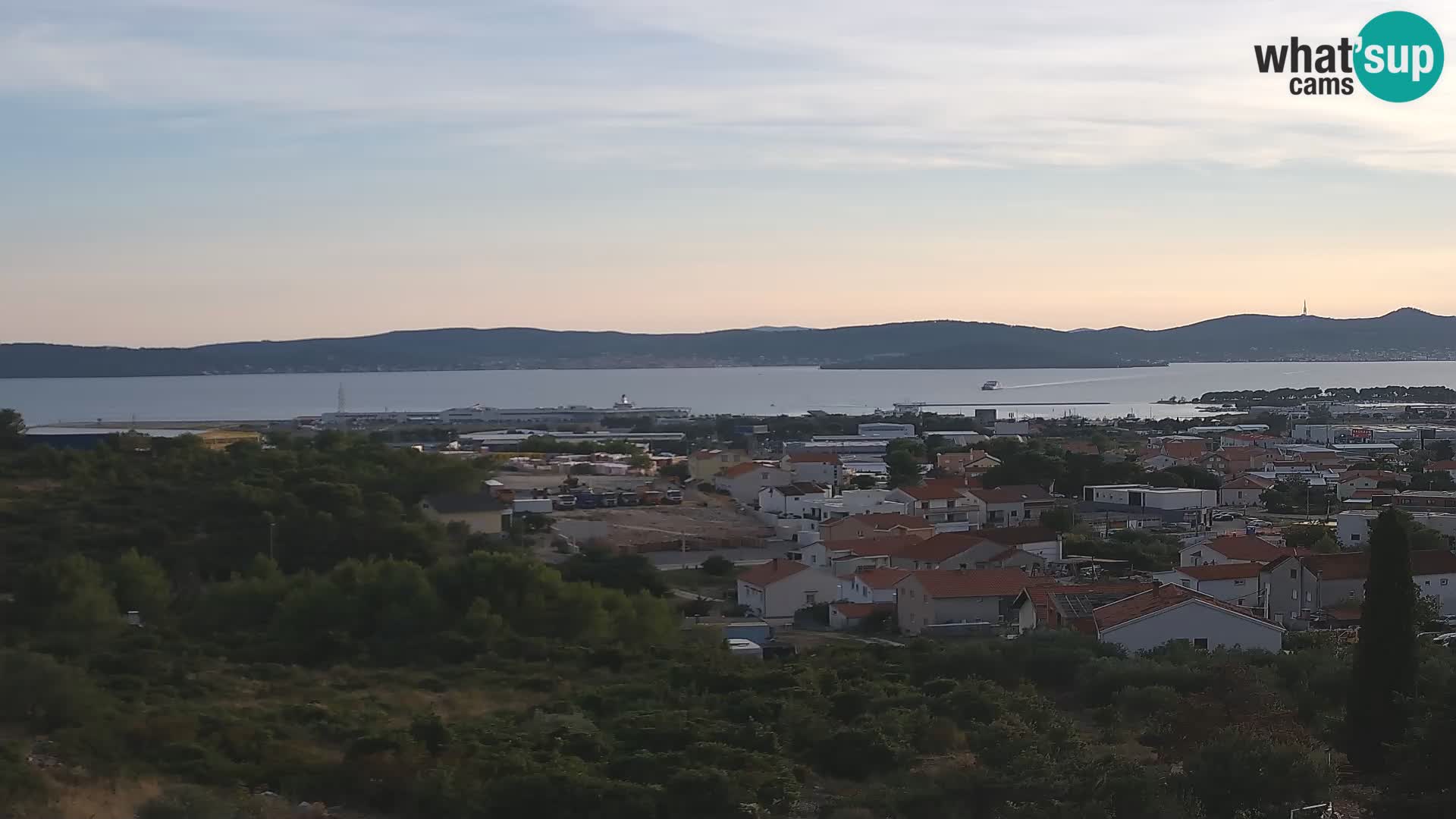 Zadar Pristanišče Gazenica s panoramsko spletno kamero, Zadar, Hrvaška