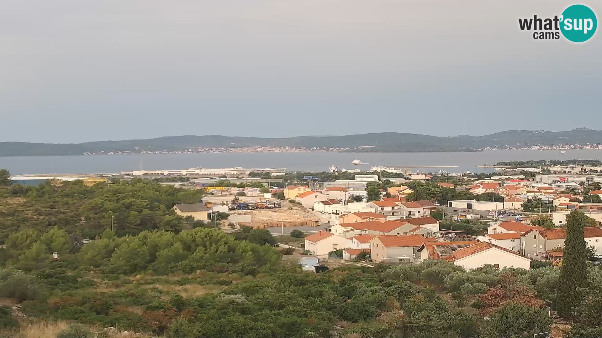 Zadar Pristanišče Gazenica s panoramsko spletno kamero, Zadar, Hrvaška