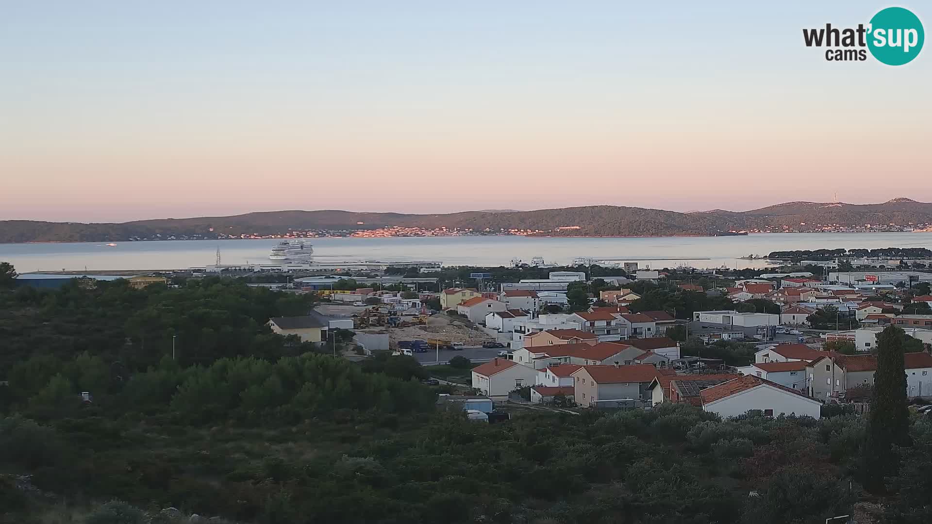 Zadar Pristanišče Gazenica s panoramsko spletno kamero, Zadar, Hrvaška