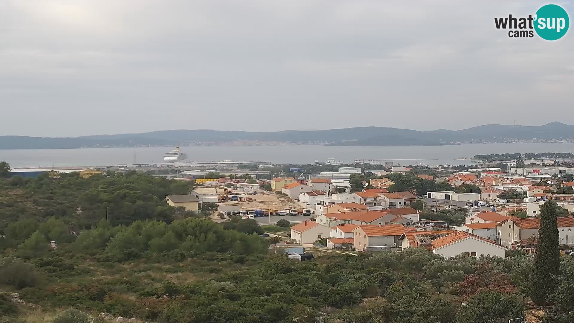 Zadar Pristanišče Gazenica s panoramsko spletno kamero, Zadar, Hrvaška