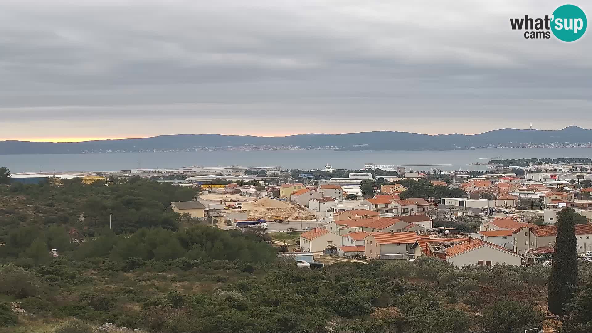 Zadar Pristanišče Gazenica s panoramsko spletno kamero, Zadar, Hrvaška