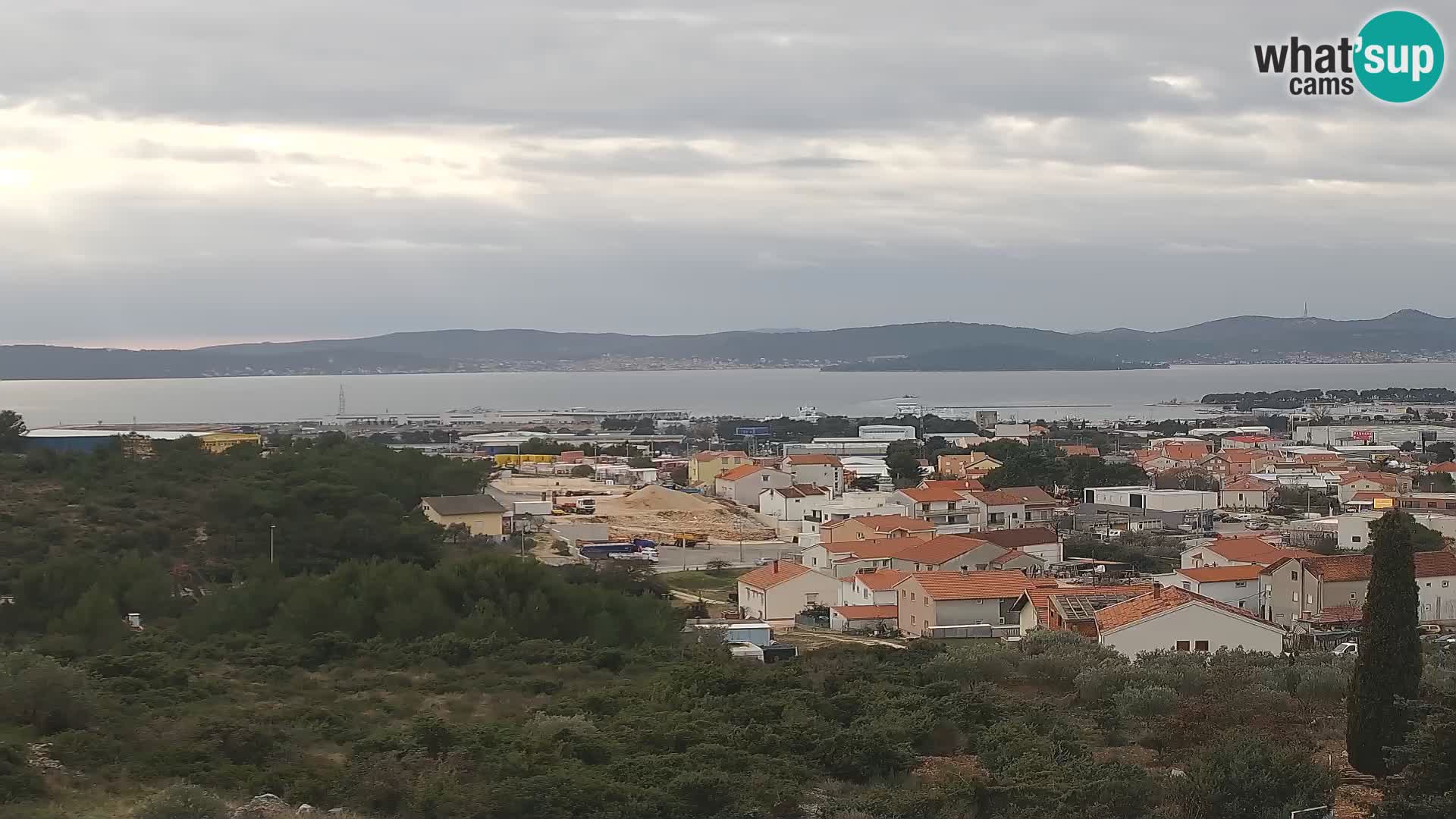 Zadar Pristanišče Gazenica s panoramsko spletno kamero, Zadar, Hrvaška