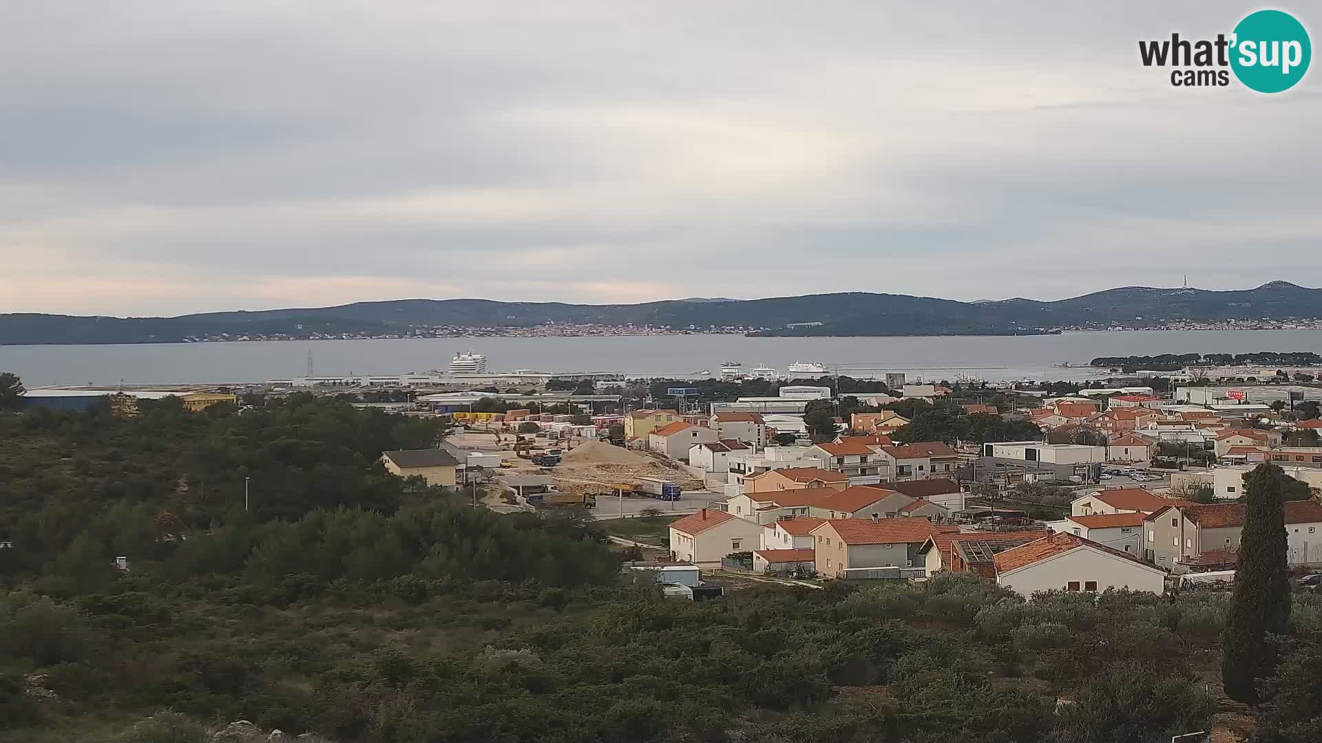 Zadar Pristanišče Gazenica s panoramsko spletno kamero, Zadar, Hrvaška