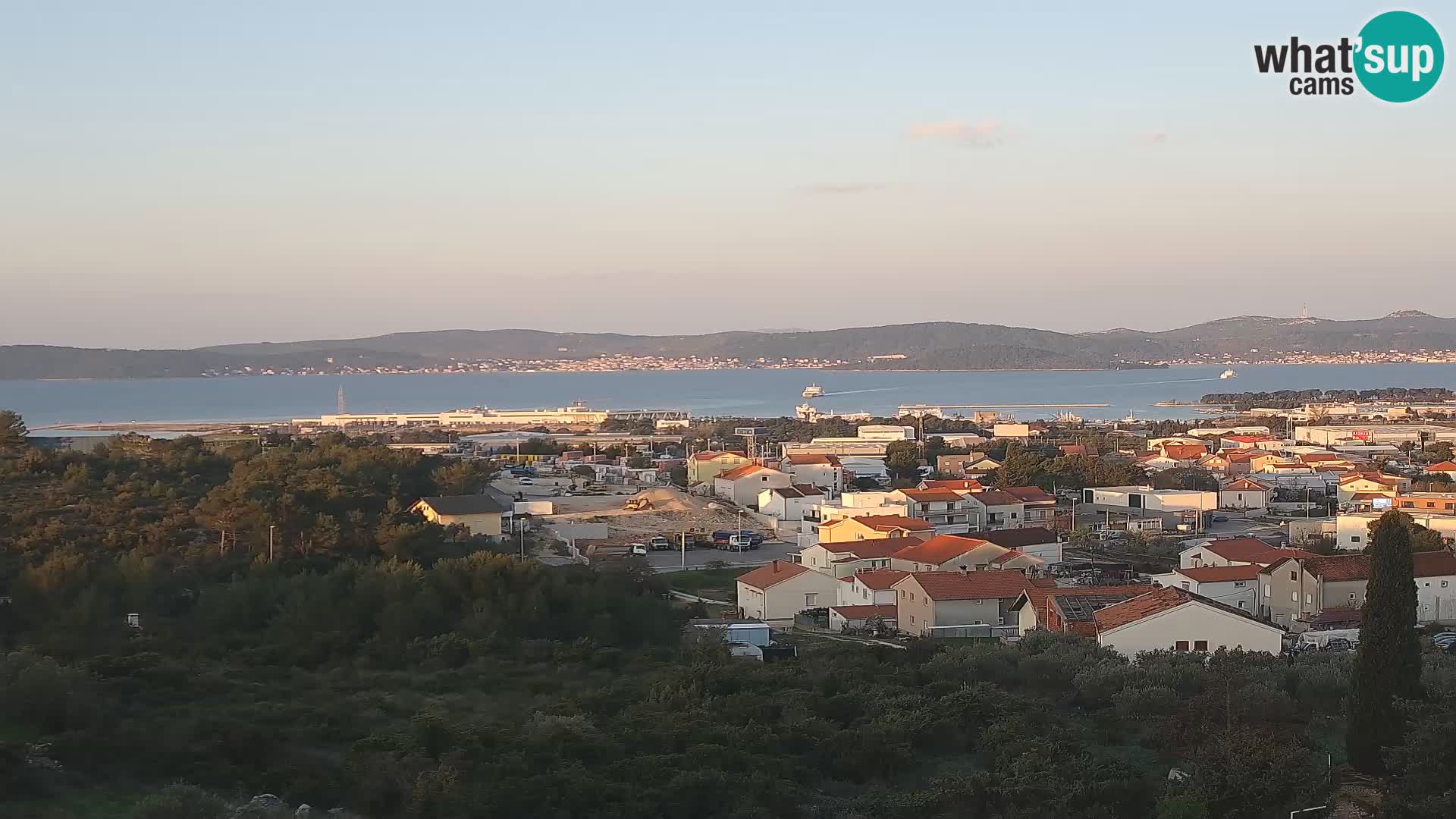 Zadar Pristanišče Gazenica s panoramsko spletno kamero, Zadar, Hrvaška