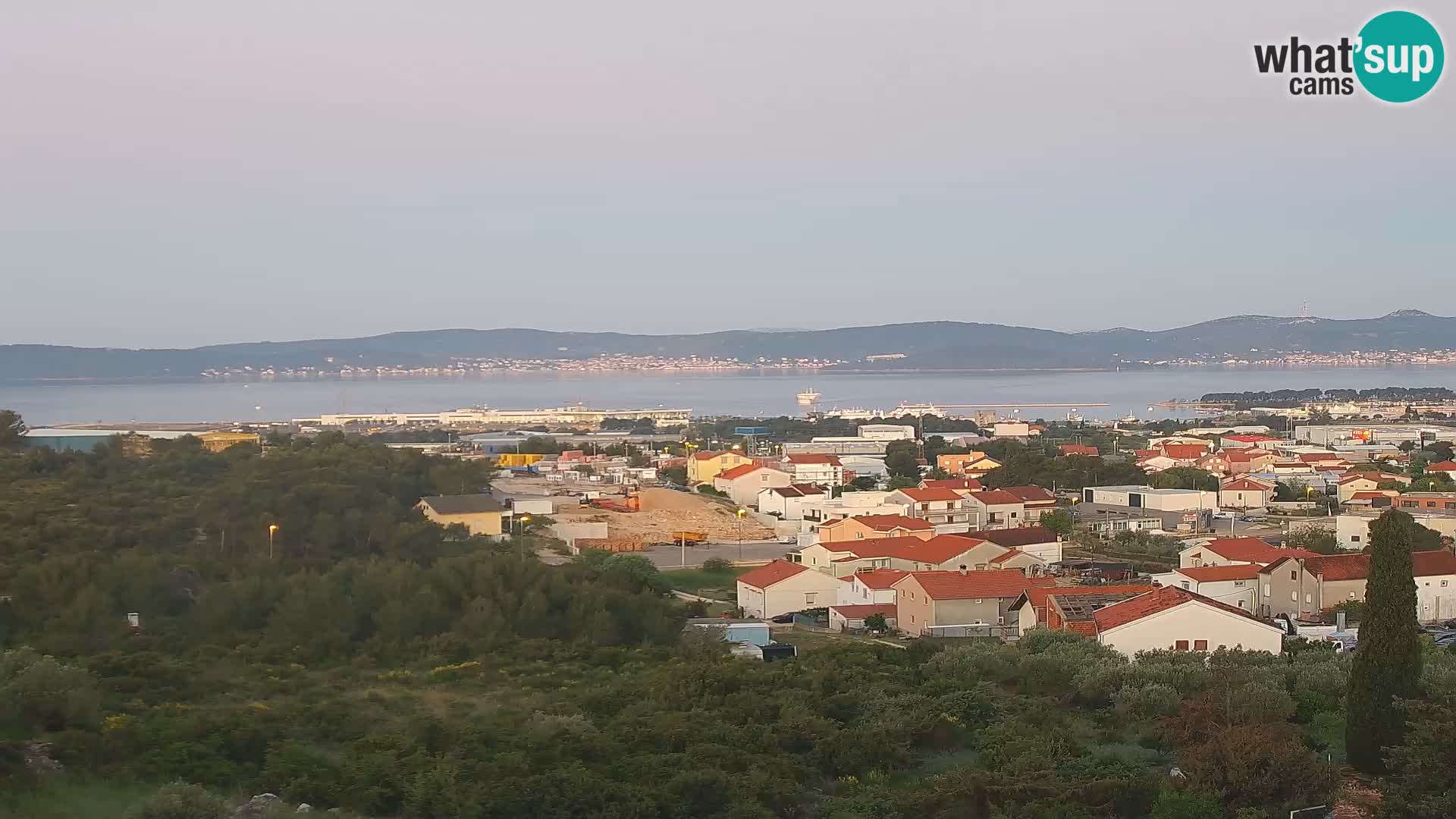 Zadar Pristanišče Gazenica s panoramsko spletno kamero, Zadar, Hrvaška