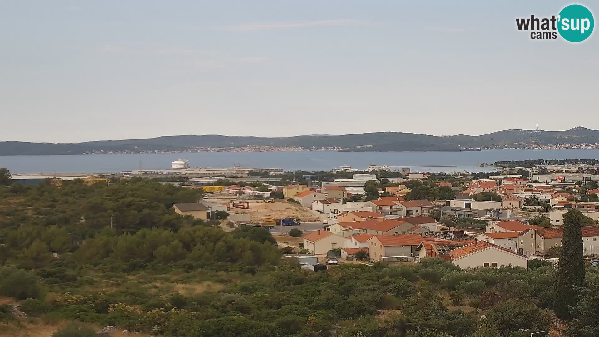 Zadar Pristanišče Gazenica s panoramsko spletno kamero, Zadar, Hrvaška