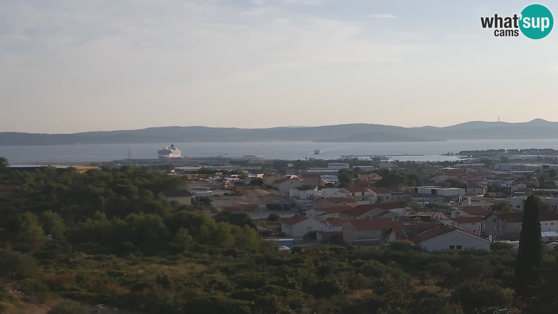 Zadar Pristanišče Gazenica s panoramsko spletno kamero, Zadar, Hrvaška