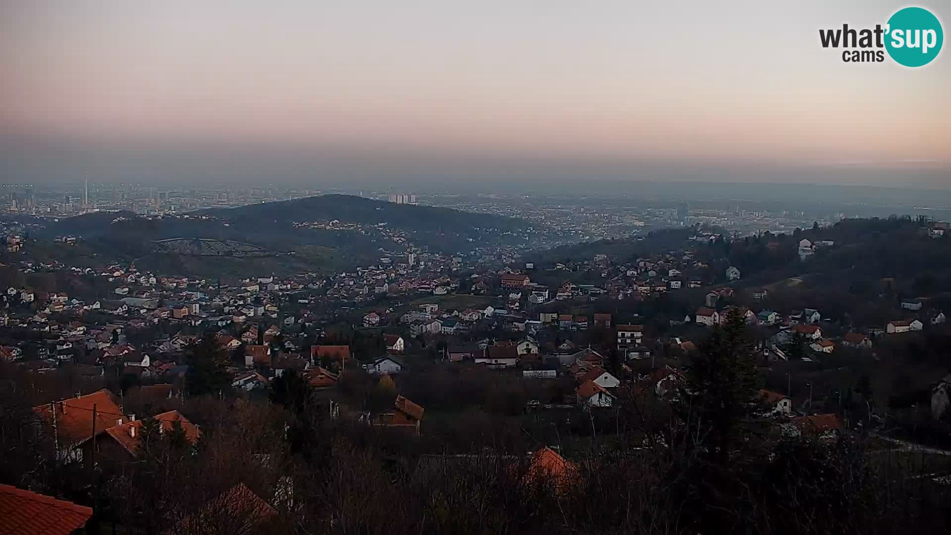 Panoramski pogled na Zagreb