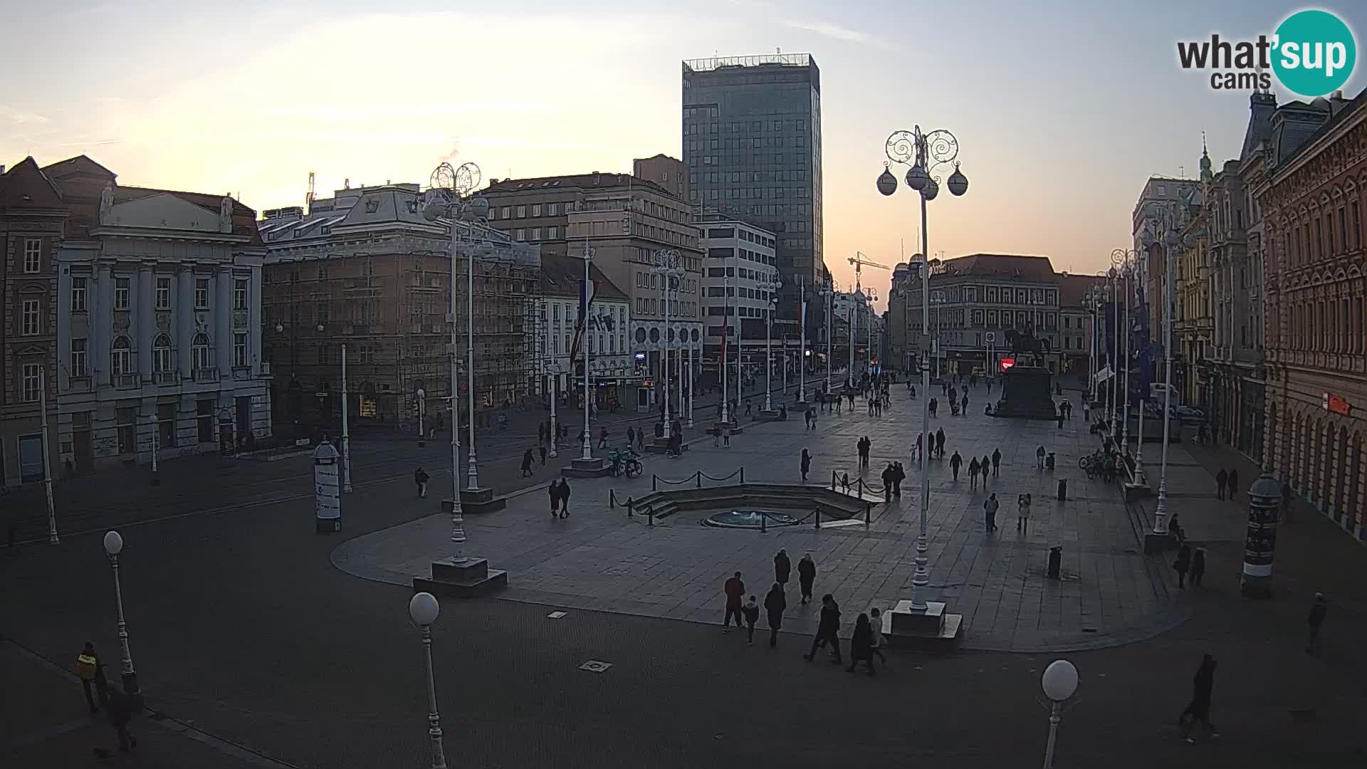 Zagreb Livecam – Bana Jelačić square