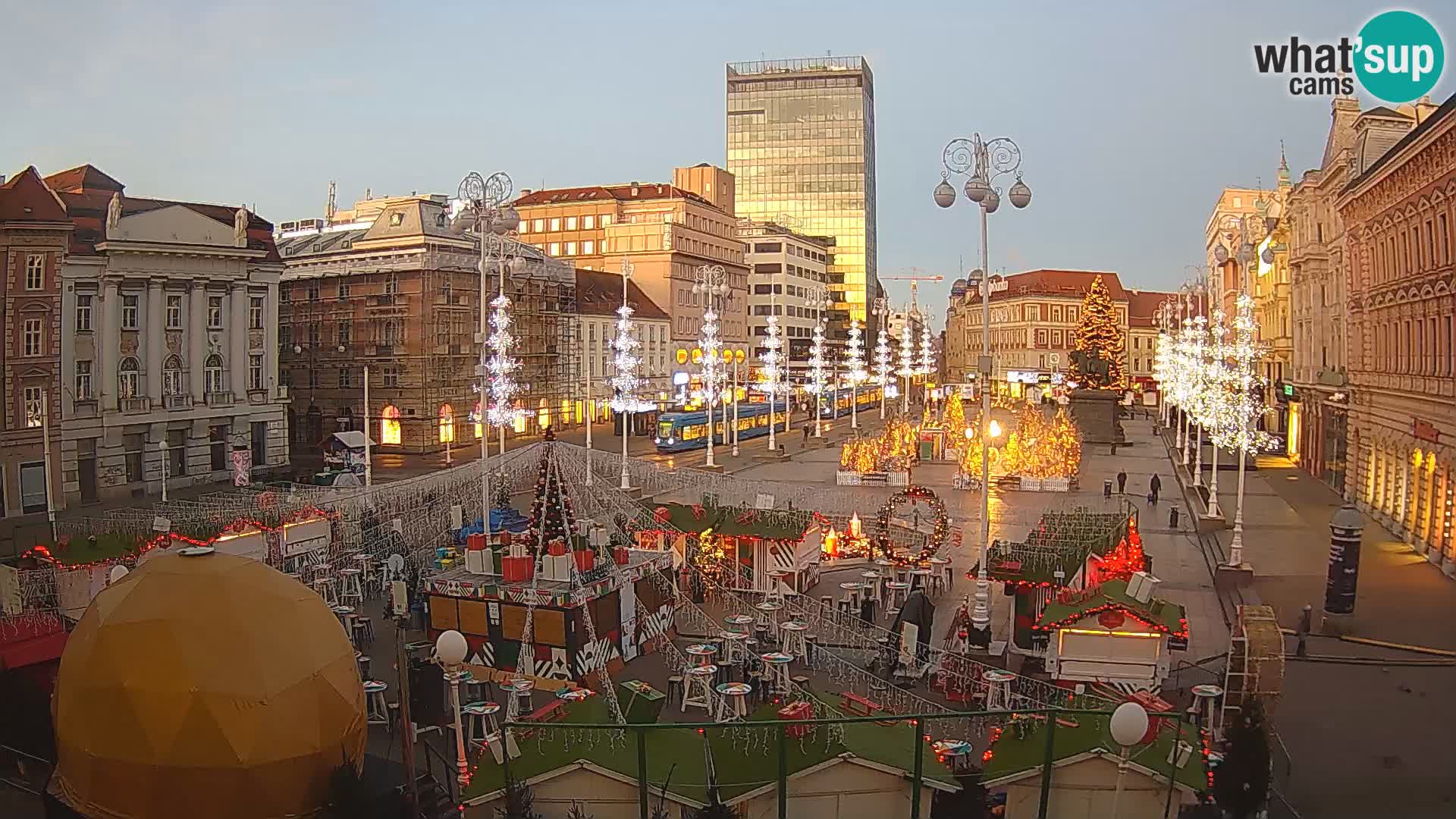 Zagreb Live Webcam Platz Bana Jelačić