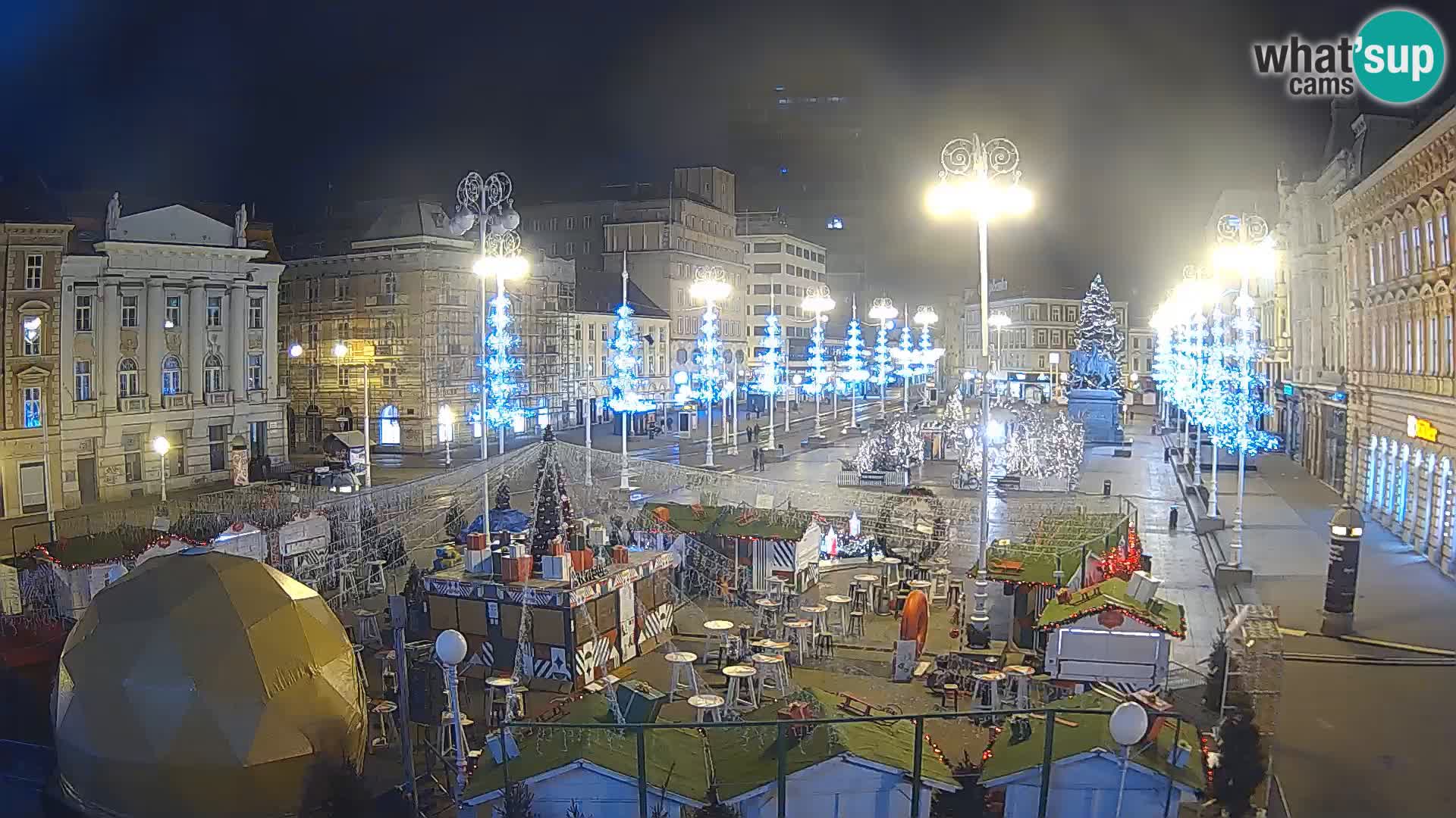 Zagreb Live Webcam – Bana Jelačić square