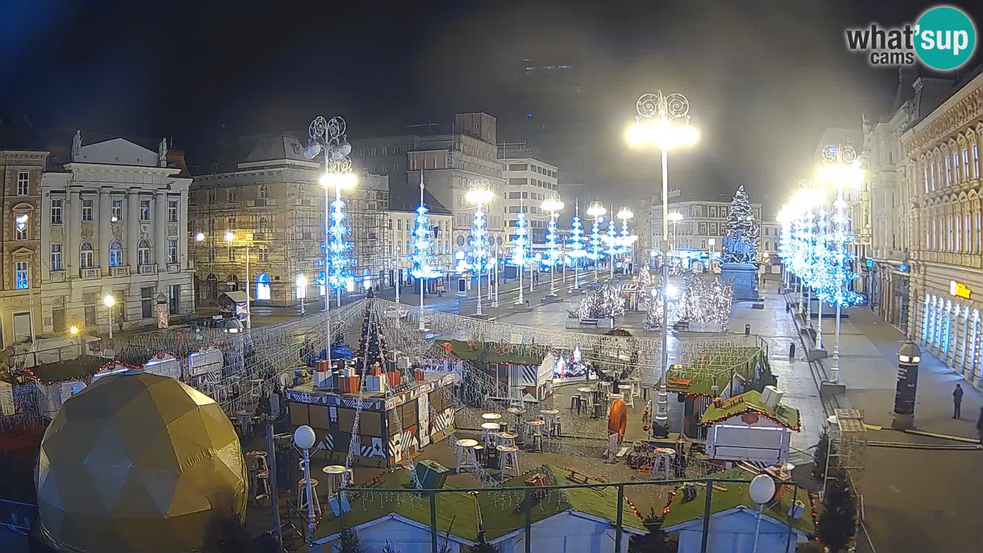 Zagreb Live Webcam – Bana Jelačić square